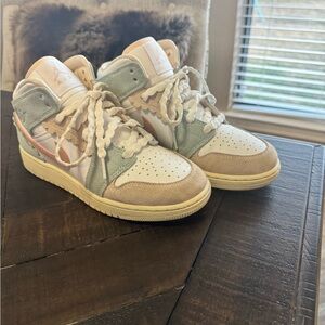 Nike Jordan 1 Mid SE 'Scalloped Edge' GS sneakers 5Y